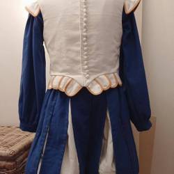 Pourpoint et chausses 